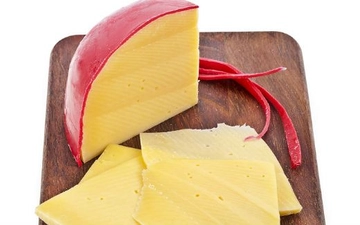 Edam Peynirinin Üretimi